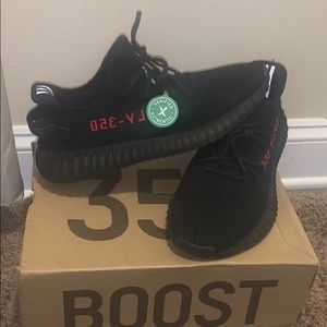 Yeezy Boost 350 V2